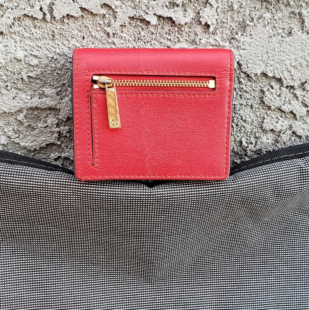 Tory Burch little wallet - Picture 4 of 9